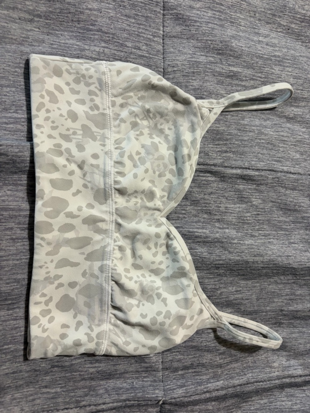 Lululemon Animal Print sports bra - Light Gray - size 4